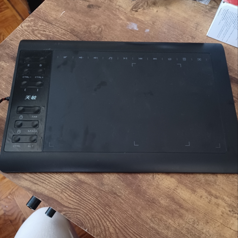 10moons digital pad for illustrators